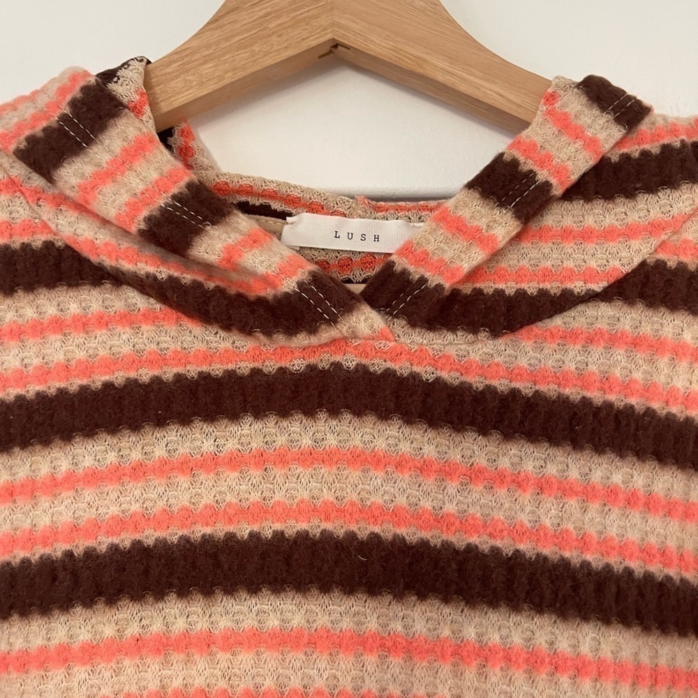 Lush Waffle Knit Striped Crop Sweater Coral/Brown - XS - Picture 2 of 4